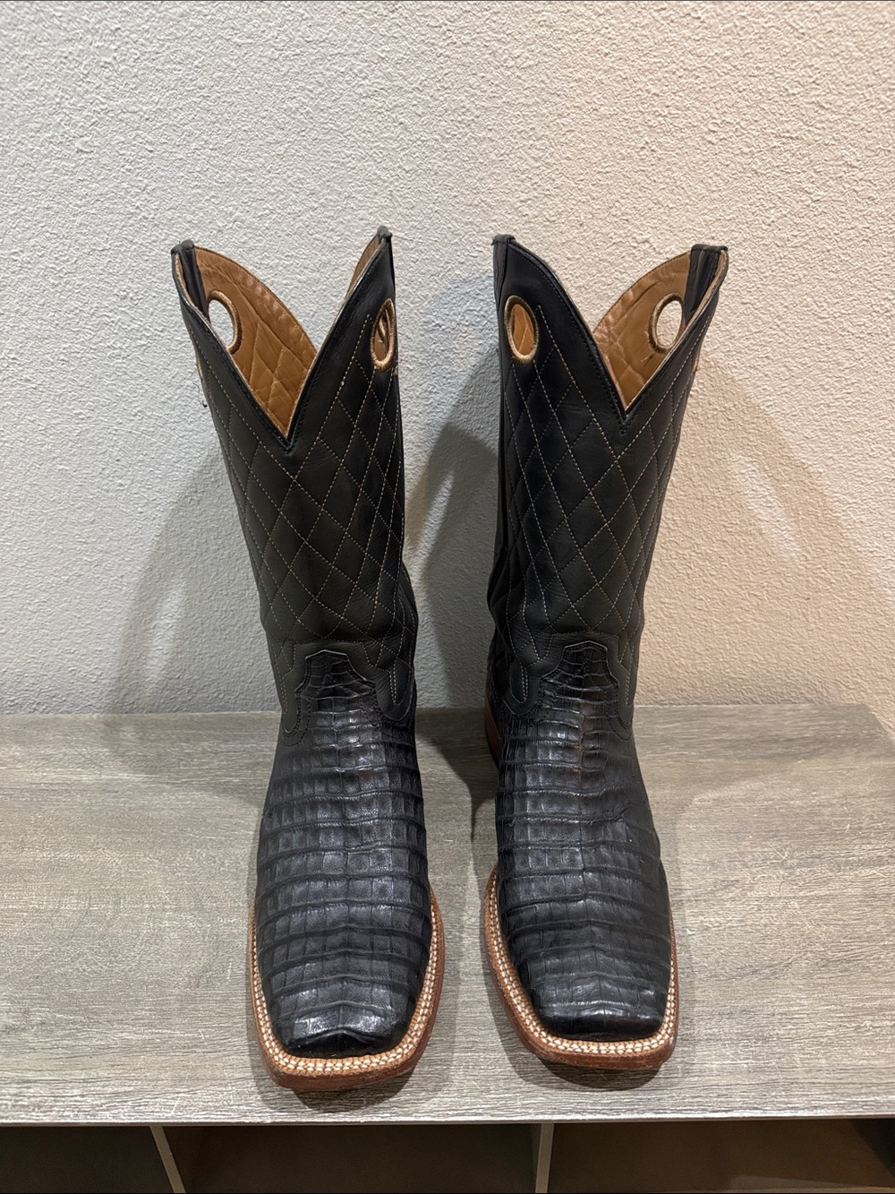 Ariat Cayman Belly Boots, Size 13